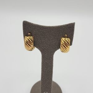 14K Yellow Gold Textured Thick Full Hoop Earrings